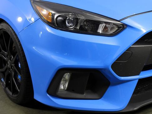 Used 2017 Ford Focus RS AWD/4WD image 11