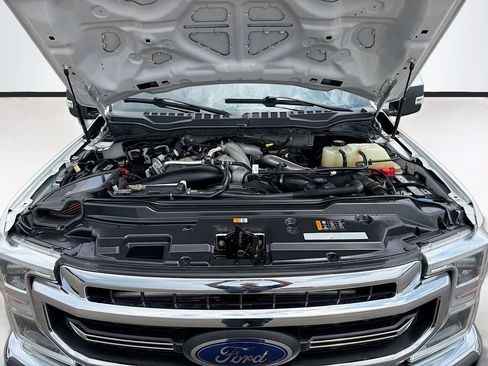 Used 2022 Ford F250 Lariat w/ Lariat Ultimate Package AWD/4WD image 32