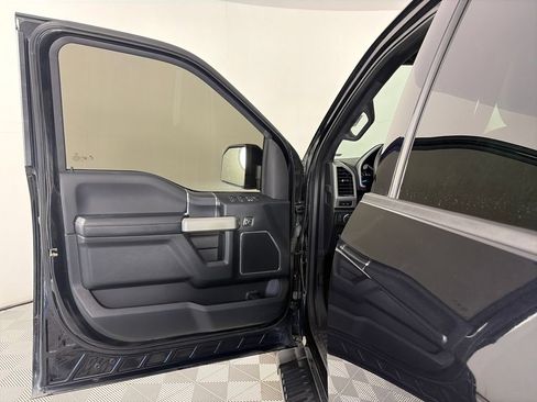 Used 2020 Ford F150 Lariat w/ Equipment Group 502A Luxury AWD/4WD image 10