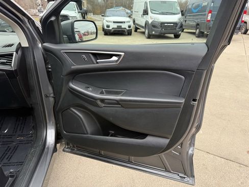 Used 2023 Ford Edge SEL image 26