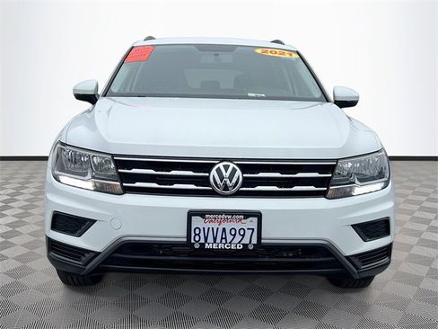 Used 2021 Volkswagen Tiguan S image 2