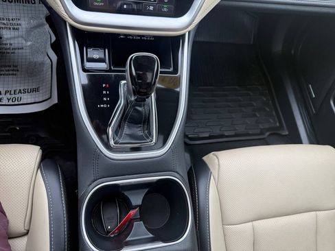 Used 2024 Subaru Outback Limited AWD/4WD image 22