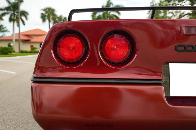 Used 1988 Chevrolet Corvette Convertible RWD image 73
