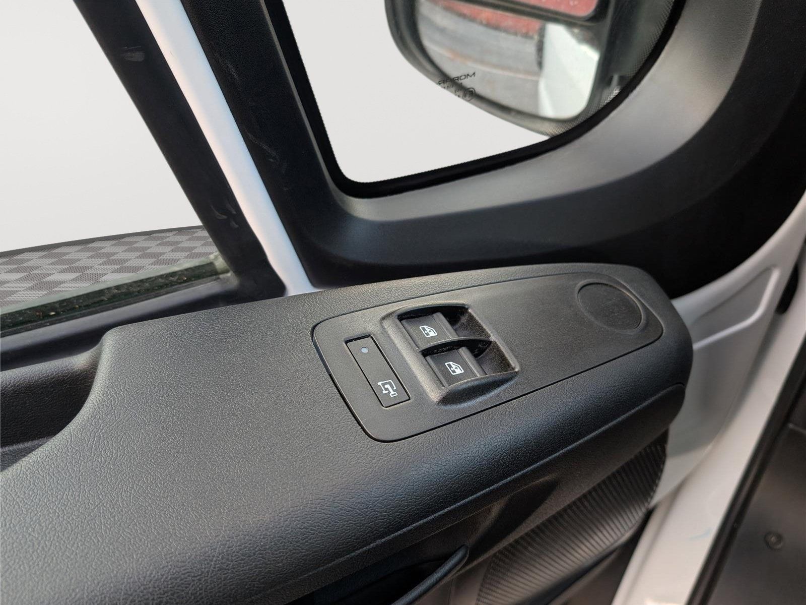 New 2026 RAM ProMaster 2500 w/ Cold Weather Group FWD image 13