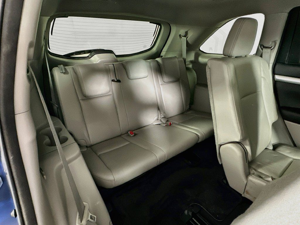 Used 2016 Toyota Highlander XLE FWD image 34