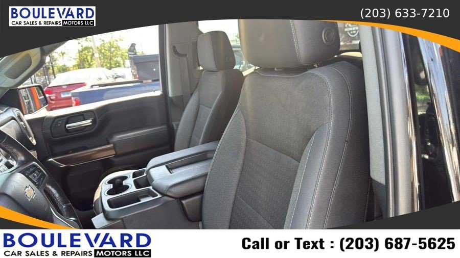Used 2019 Chevrolet Silverado 1500 LT w/ All-Star Edition AWD/4WD image 27