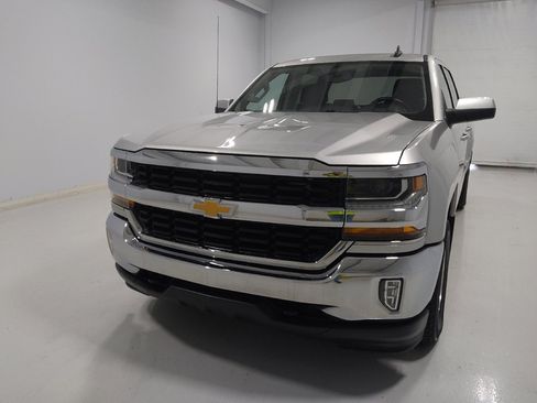 Used 2018 Chevrolet Silverado 1500 LT w/ All Star Edition AWD/4WD image 15