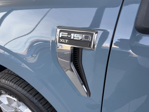 Used 2023 Ford F150 XLT image 8