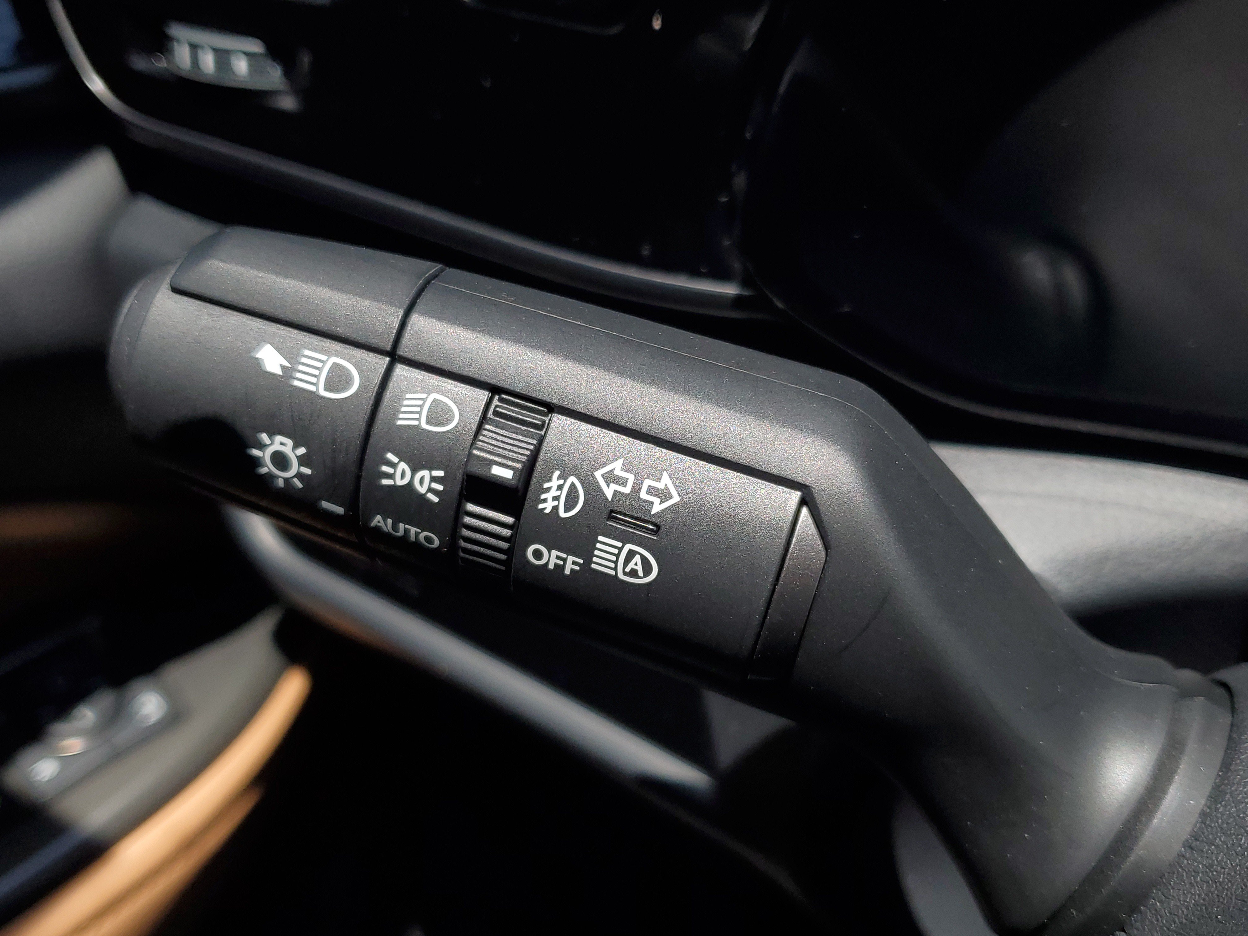 Used 2024 Lexus NX 250 FWD w/ Towing Package (2000 Lbs) image 20