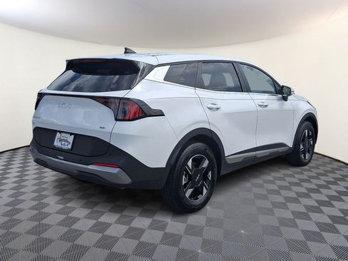 Certified 2026 Kia Sportage LX w/ LX Convenience Package AWD/4WD image 6