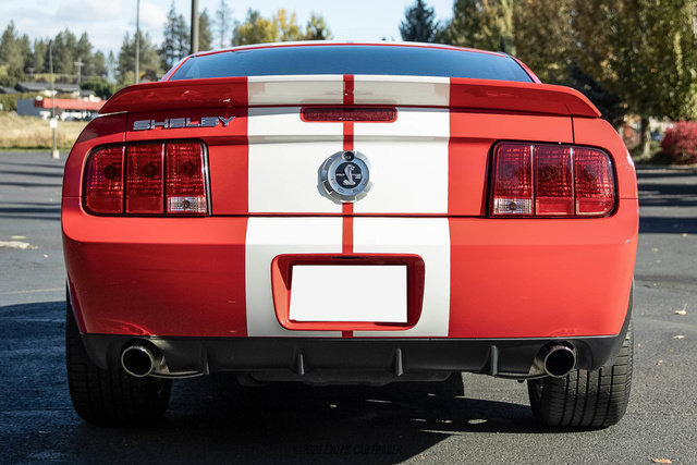 Used 2007 Ford Mustang Shelby GT500 RWD image 6