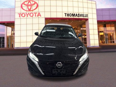 Used 2024 Nissan Altima 2.5 S FWD image 2