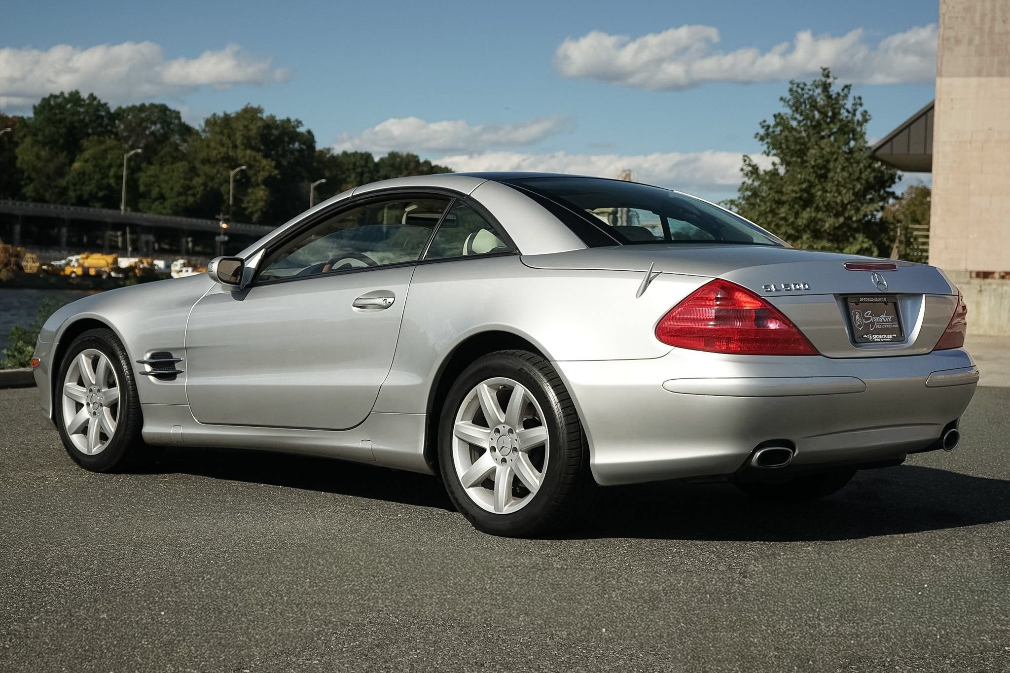 Used 2004 Mercedes-Benz SL 500 image 6