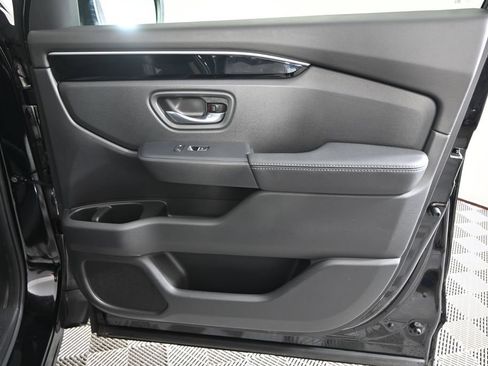 Used 2026 Honda Passport RTL image 12