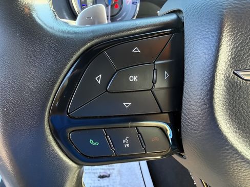 Used 2020 Chrysler 300 S RWD image 19