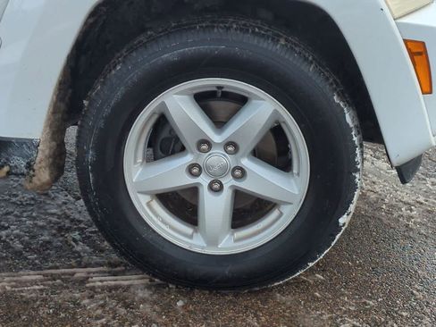 Used 2012 Jeep Liberty Limited w/ Comfort/Convenience Group image 13