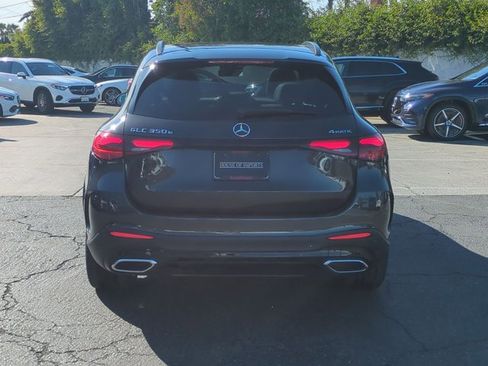 Used 2025 Mercedes-Benz GLC 350e 4MATIC image 7
