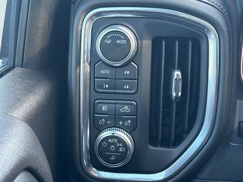 Used 2020 GMC Sierra 2500 SLT w/ SLT Premium Plus Package image 32