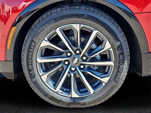 New 2025 Cadillac Lyriq Sport image 10