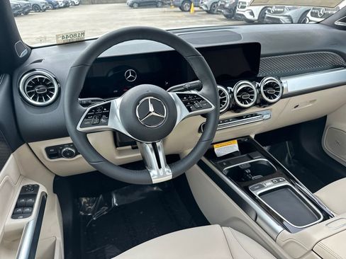 New 2026 Mercedes-Benz GLB 250 image 25