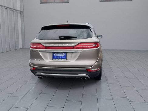 Used 2019 Lincoln MKC Select w/ Select Plus Package AWD/4WD image 7