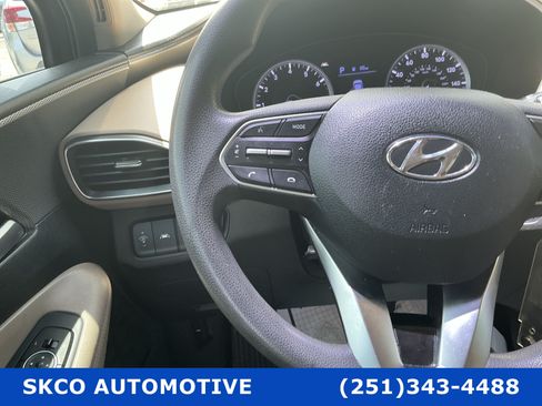 Used 2020 Hyundai Santa Fe SE FWD image 19