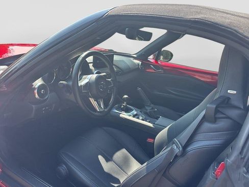 Used 2024 MAZDA MX-5 Miata Grand Touring w/ Weather Package RWD image 11