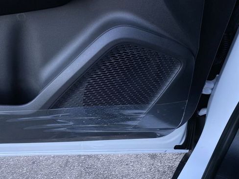 New 2026 Chevrolet Equinox EV LT FWD image 30