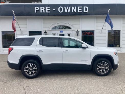 Used 2022 GMC Acadia SLE FWD image 4
