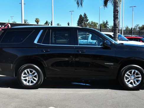 Used 2025 Chevrolet Tahoe LT AWD/4WD image 9