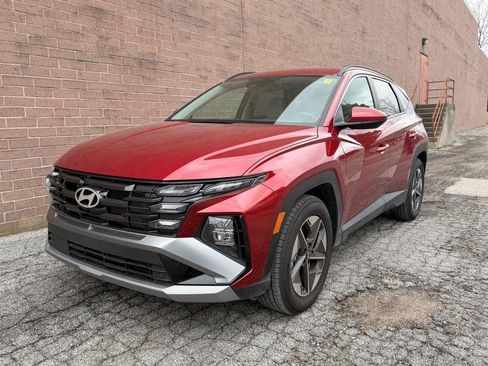 New 2025 Hyundai Tucson SEL image 1