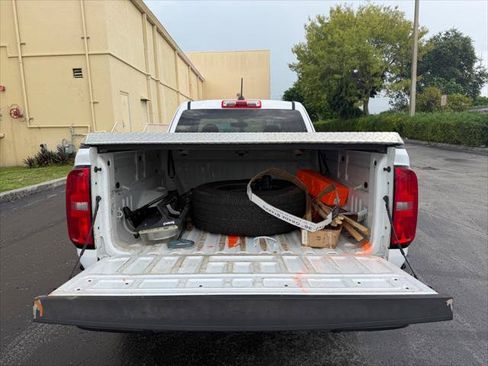 Used 2022 Chevrolet Colorado W/T w/ WT Convenience Package RWD image 19