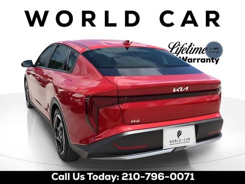 Used 2025 Kia K4 EX FWD image 5