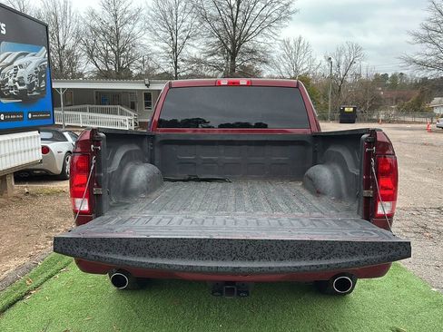 Used 2017 RAM 1500 Express image 10