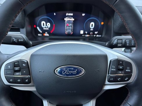 New 2026 Ford Explorer Active w/ Active Comfort Package RWD image 24