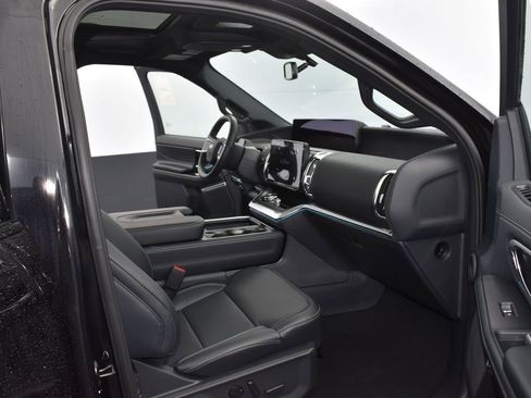 New 2026 Ford Expedition Max Platinum w/ Stealth Performance Package image 16