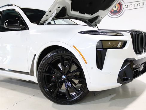 Used 2024 BMW X7 M60i image 83