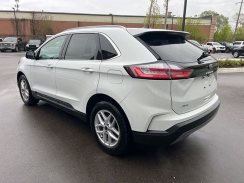 Used 2023 Ford Edge SEL AWD/4WD image 7