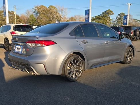 Used 2021 Toyota Corolla SE image 5