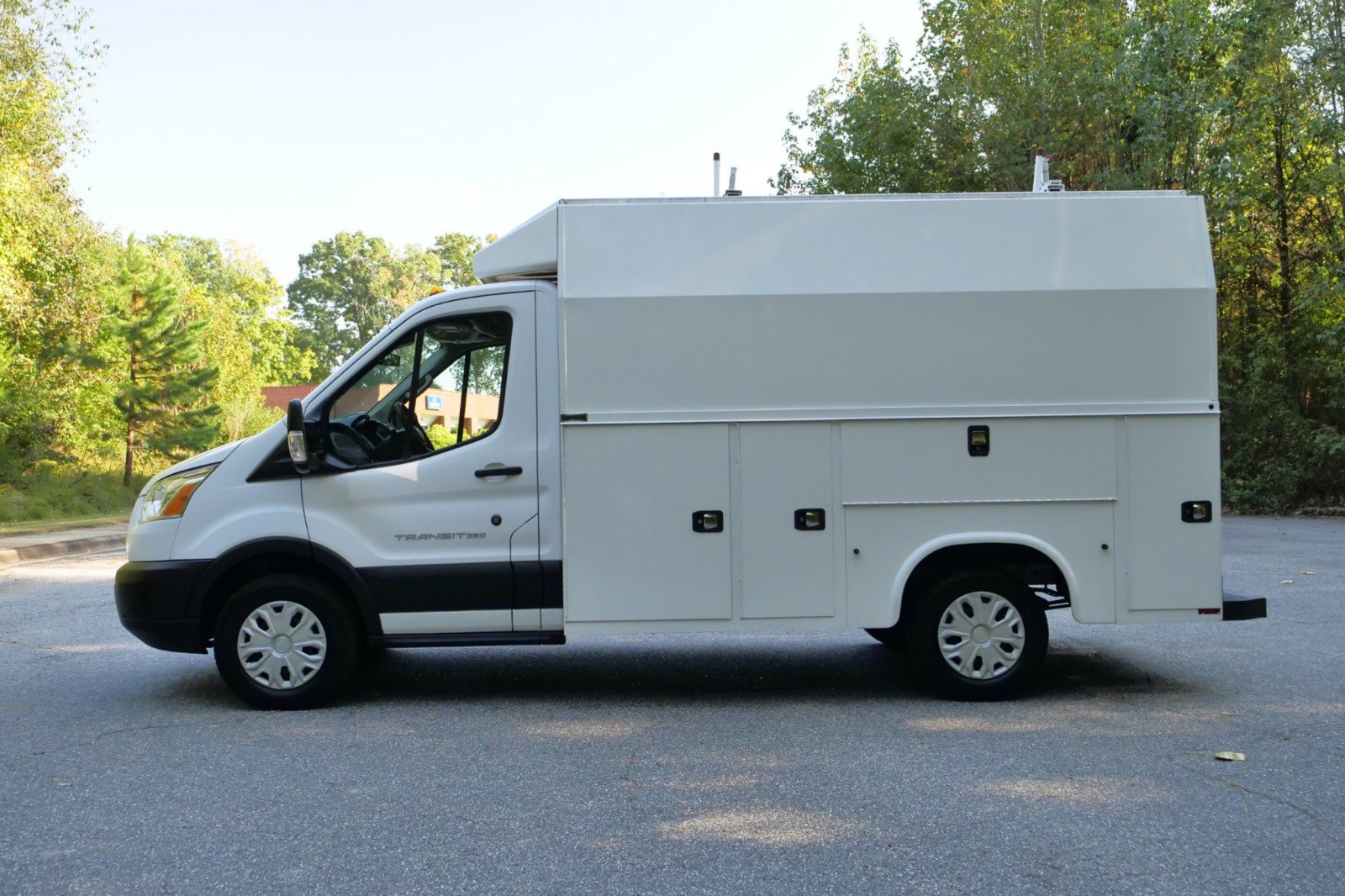 Used 2019 Ford Transit 350 138 w/ Interior Upgrade Package RWD image 44