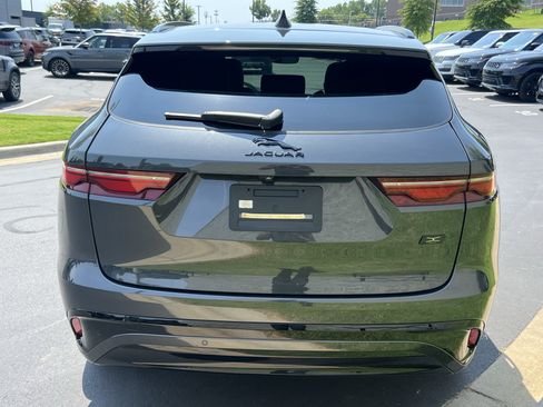 Used 2026 Jaguar F-PACE R-Dynamic S AWD/4WD image 6