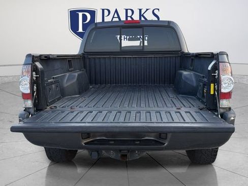 Used 2010 Toyota Tacoma 4x4 Double Cab w/ TRD Sport Pkg image 20