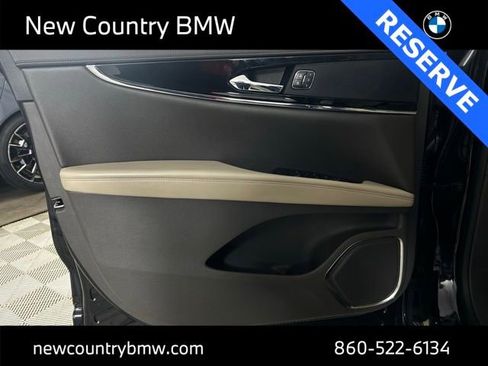 Used 2022 Lincoln Nautilus Reserve image 13