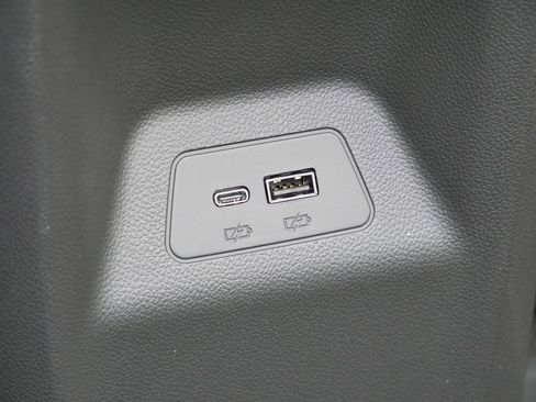 New 2026 Buick Envision Sport Touring image 40