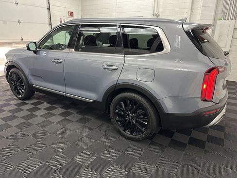 Used 2022 Kia Telluride SX w/ SX Prestige Package image 6