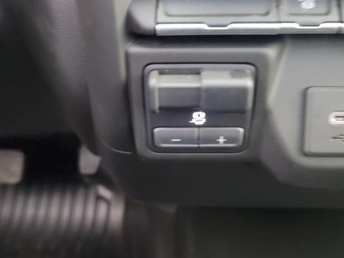 Used 2023 Chevrolet Silverado 2500 W/T w/ WT Fleet Convenience Package RWD image 19