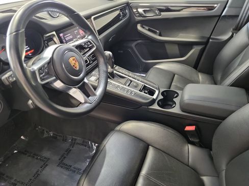 Certified 2019 Porsche Macan S AWD/4WD image 5