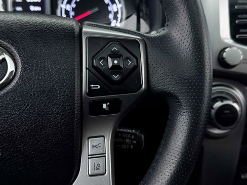 Used 2022 Toyota 4Runner Limited image 35