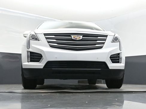 Used 2018 Cadillac XT5 Luxury image 44