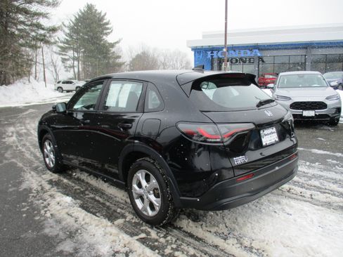 Certified 2023 Honda HR-V LX image 7